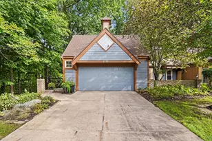 2133 N Cross Creek Dr SE, Grand Rapids, MI 49508 - Photo 4