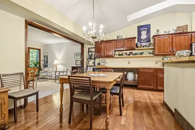 2133 North Cross Creek Drive SE, Grand Rapids, MI 49508 - Photo 10
