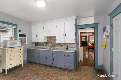 410 E Coffren Street, Greenville, MI 48838 - Photo 12