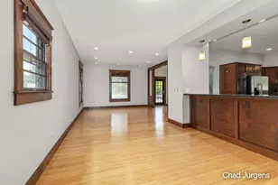 901 Wealthy St SE, Grand Rapids, MI 49506 - Photo 10