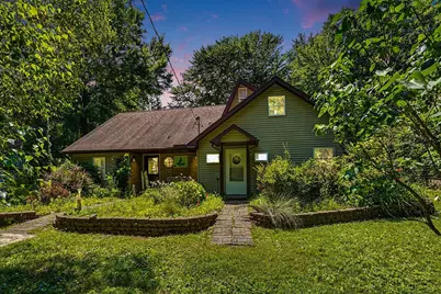 126 48th Street, Grand Junction, MI 49056 - Photo 2