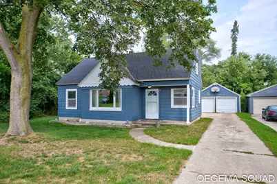 15 E 35th Street, Holland, MI 49423 - Photo 1