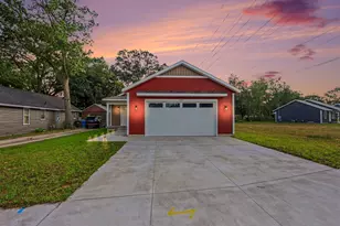 1003 Ducey Ave, Muskegon, MI 49442 - Photo 1