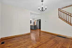 323 E Main St, Maple Rapids, MI 48853 - Photo 8