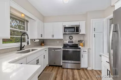 3973 41st Street SW, Grandville, MI 49418 - Photo 10
