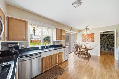4312 Appletree Lane, Lansing, MI 48917 - Photo 8