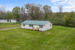 2340 E Mosherville Rd, Jonesville, MI 49250 - Photo 20