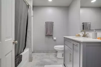 225 W Columbia Avenue #10, Battle Creek, MI 49015 - Photo 10