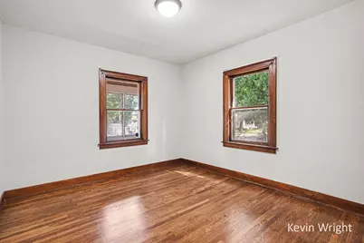 1014 Short Street NE, Grand Rapids, MI 49503 - Photo 10