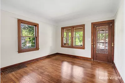 1014 Short Street NE, Grand Rapids, MI 49503 - Photo 6