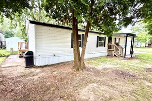 2651 Edmonton St SW, Wyoming, MI 49519 - Photo 14