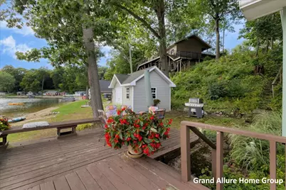 2667 W Selkirk Lake Drive, Shelbyville, MI 49344 - Photo 20