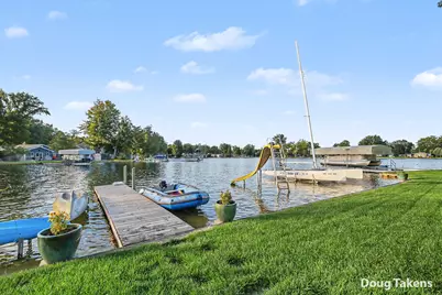 8245 Indian Shores Drive, Howard City, MI 49329 - Photo 10