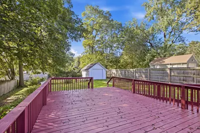 105 Clifton Place, Battle Creek, MI 49017 - Photo 16