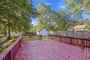 105 Clifton Pl, Battle Creek, MI 49017 - Photo 16
