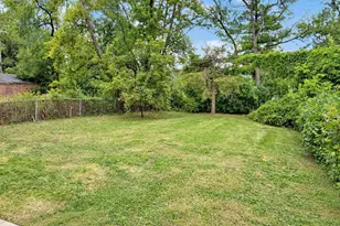 9079 Westwood St, Detroit, MI 48228 - Photo 8