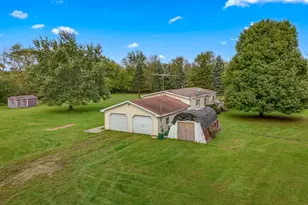 474 Clarendon Rd, Quincy, MI 49082 - Photo 10