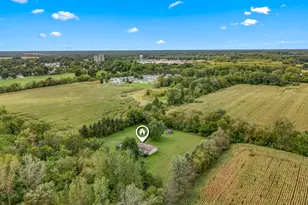 474 Clarendon Rd, Quincy, MI 49082 - Photo 8