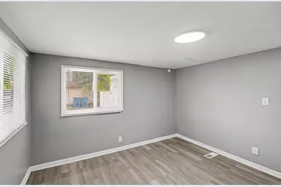 111 Rotterdam Avenue, Muskegon Heights, MI 49444 - Photo 18