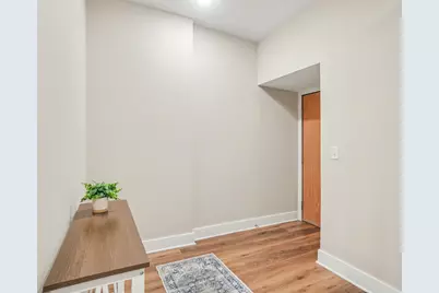 460 Broadway Street #103, South Haven, MI 49090 - Photo 4