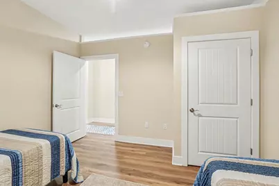 460 Broadway Street #103, South Haven, MI 49090 - Photo 16