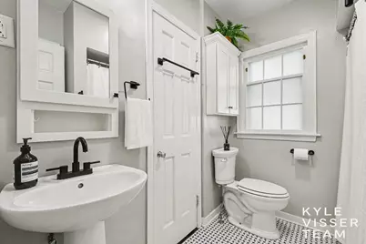 1154 Cadillac Drive SE, Grand Rapids, MI 49506 - Photo 12