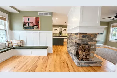 1321 Kinney Avenue NW, Grand Rapids, MI 49534 - Photo 2