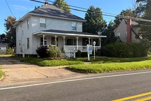 116 W Territorial Rd, Battle Creek, MI 49015 - Photo 1