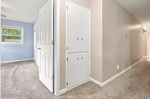 976 Jean Ann Dr, Saint Joseph, MI 49085 - Photo 38