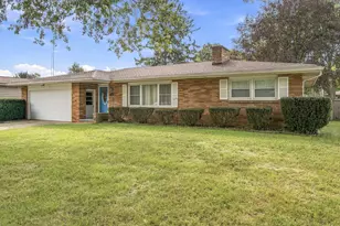 976 Jean Ann Dr, Saint Joseph, MI 49085 - Photo 1