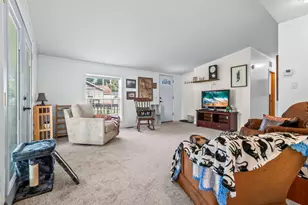 330 N Matteson St, Bronson, MI 49028 - Photo 8
