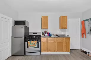 551 Cooper St, Jackson, MI 49201 - Photo 38