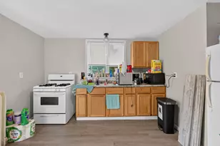 551 Cooper St, Jackson, MI 49201 - Photo 22