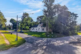 212 E 2nd St, Trufant, MI 49347 - Photo 50