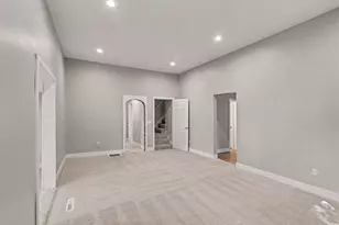 515 Osterhout St, Schoolcraft, MI 49087 - Photo 4