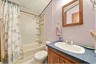 6890 E 46 Road, Cadillac, MI 49601 - Photo 26
