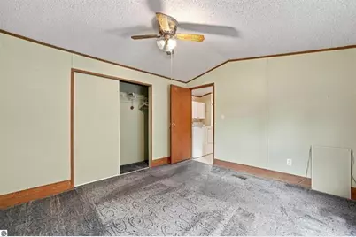 6890 E 46 Road, Cadillac, MI 49601 - Photo 28