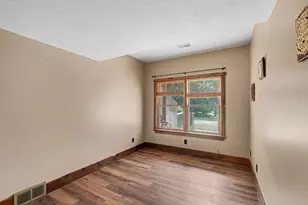 8550 Fowler Ct NE, Rockford, MI 49341 - Photo 26