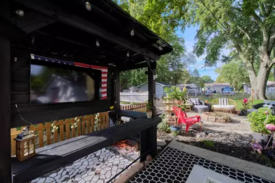 809 Brother Street, Ludington, MI 49431 - Photo 42