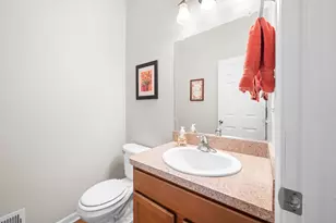4135 Forest Bridge Dr, Canton, MI 48188 - Photo 22