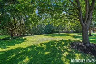 1731 Lakeview Dr, Zeeland, MI 49464 - Photo 24