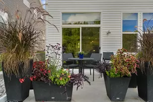 2225 Watertown Way NE, Grand Rapids, MI 49505 - Photo 26