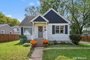 938 Griggs St SE, Grand Rapids, MI 49507 - Photo 1
