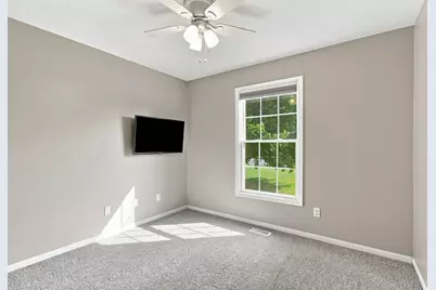 3030 Maplewood Street, Benton Harbor, MI 49022 - Photo 18