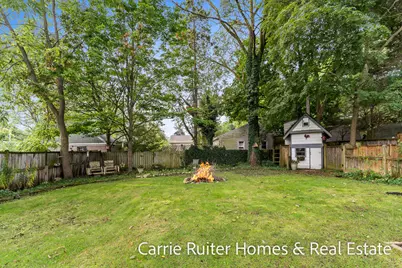 306 Orchard Avenue, Grand Haven, MI 49417 - Photo 40