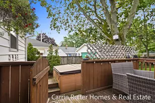 306 Orchard Ave, Grand Haven, MI 49417 - Photo 38