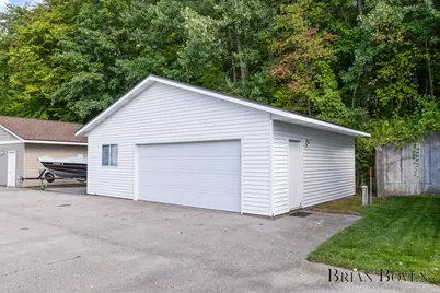 2013 Lake Street, Pierson, MI 49339 - Photo 6