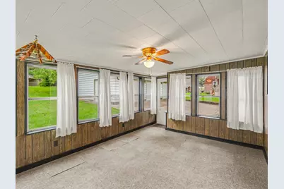 595 Royal Drive, Jackson, MI 49202 - Photo 14