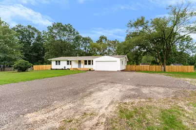 465 Carr Road, Muskegon, MI 49442 - Photo 2