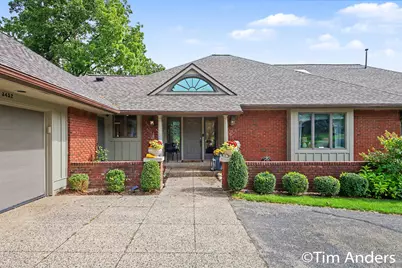 3452 Charlevoix Drive SE #16, Grand Rapids, MI 49546 - Photo 2